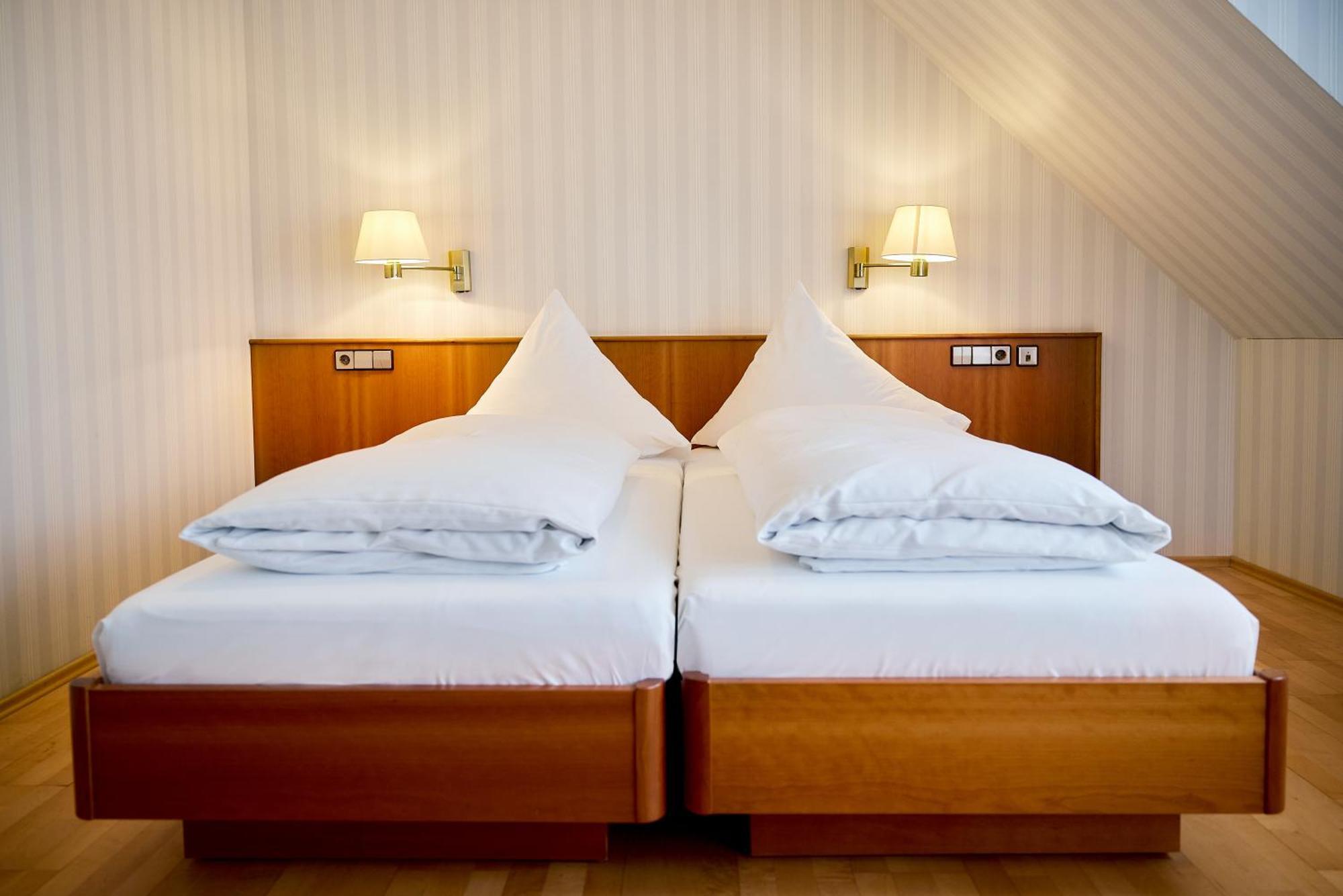 Hotel Zum Schiff Friburgo de Brisgovia Exterior foto