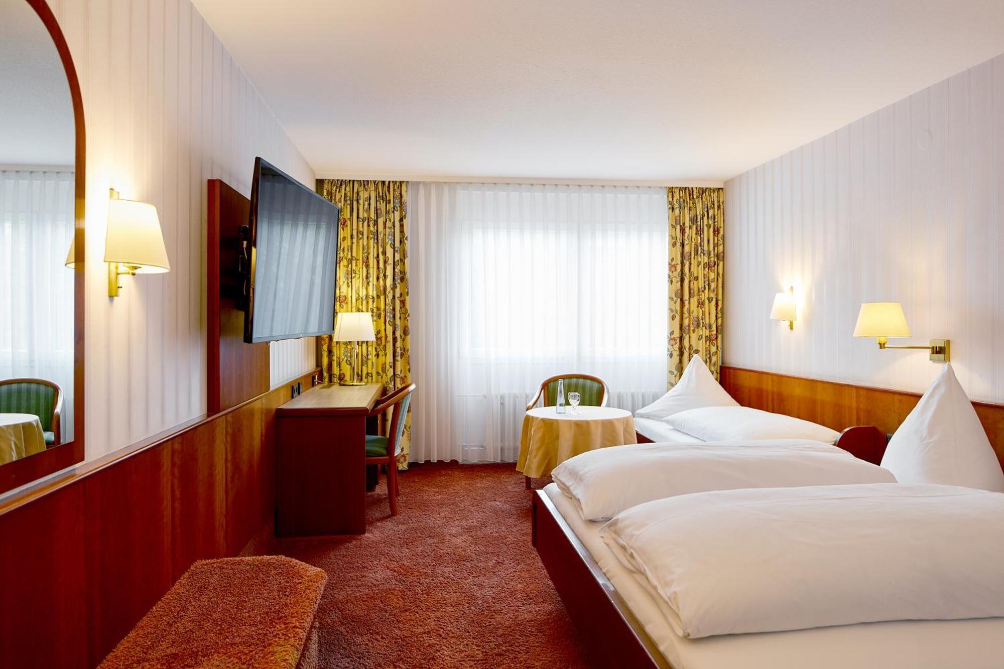 Hotel Zum Schiff Friburgo de Brisgovia Exterior foto